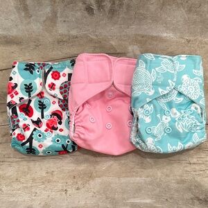 Lalabye Baby, NEWBORN size cloth diapers reusable. Hook and Loop *USED*